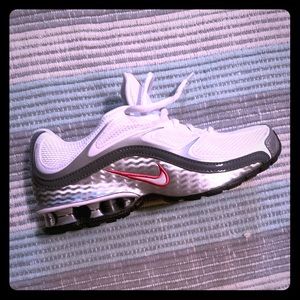 Nike Reaux Women’s NWT